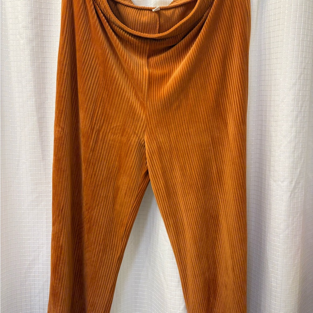 BP Ribbed Pants in Warm Orange